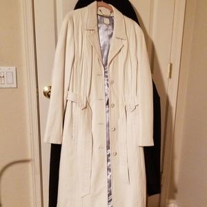 Leather trenchcoat large